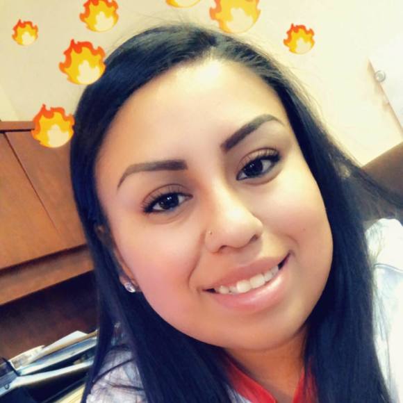 Meet your Posher, Kristen - Picture 1 of 1